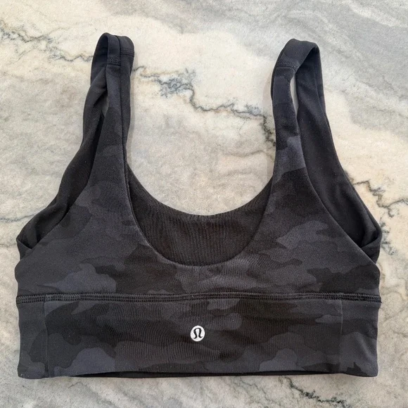 Entire Lululemon Wardrobe!! Great deal on 15 Items! - Picture 6 of 16